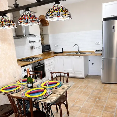 Ap Del Sol Mediterráneo Con Aire Acondicionado